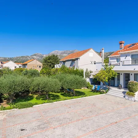 Lemon Garden - In Dubrovnik Apartment