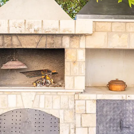 Lemon Garden - In Dubrovnik Apartment *