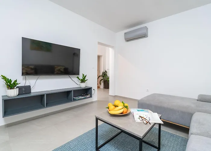 Lemon Garden - In Dubrovnik *