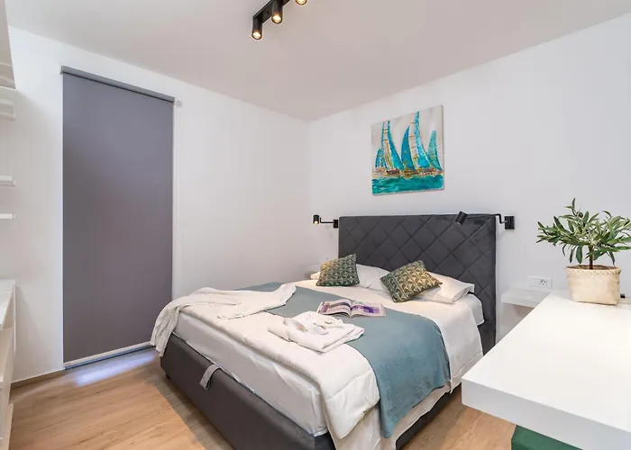 Lemon Garden - In Dubrovnik مْليني